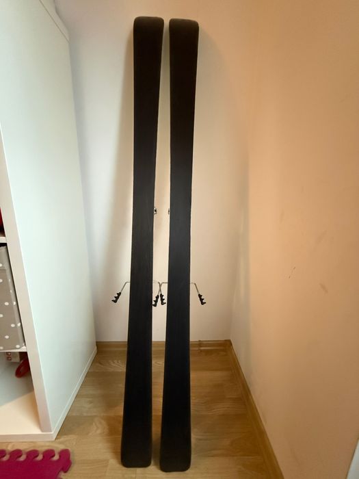 Schiuri de tura Volkl 163 cm