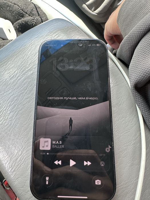 Iphone 16 pro продаю