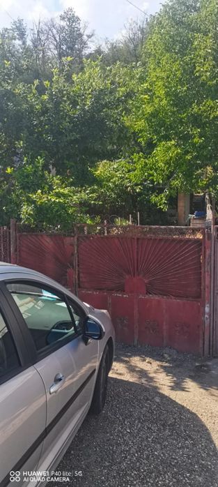 Vând casă neterminată!