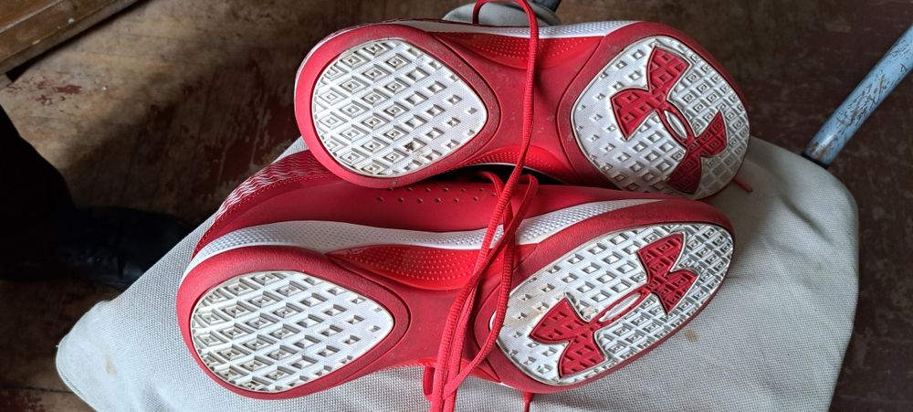 Маратонки Under Armour