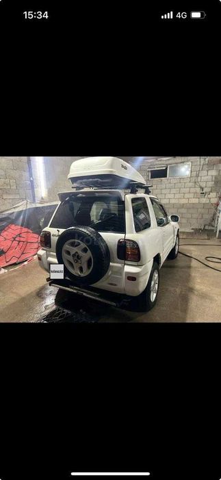 Продам машину RAV 4