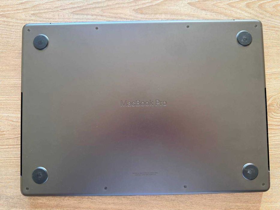 MacBook Pro 14 M3 Pro, Space Black