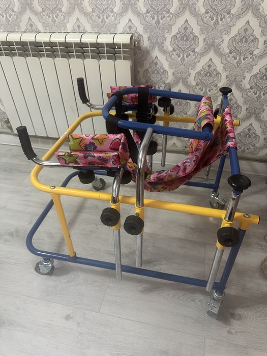 Ходунок для детей ДЦП