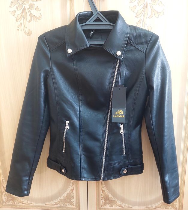 Куртка косуха 42размер