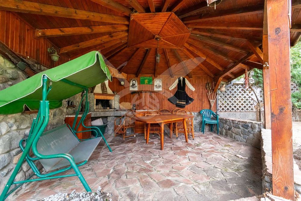 Къща в село Бистрица № 102300