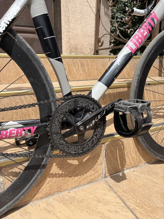 Fixed gear liberty