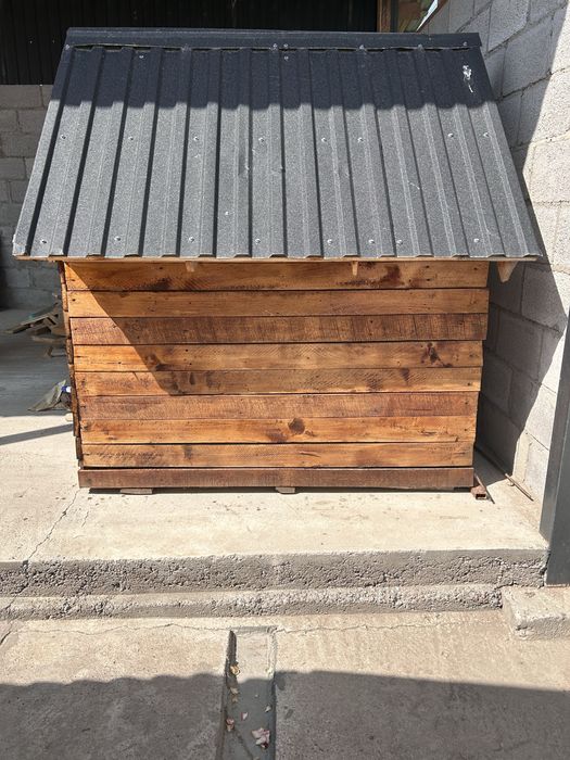 Будка для собаки