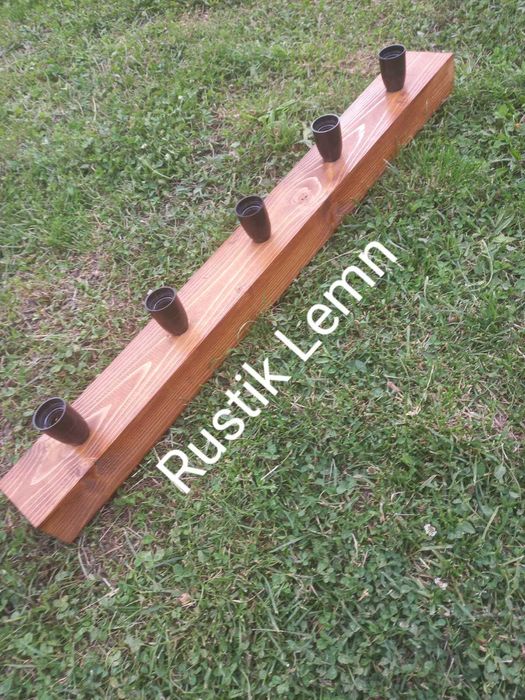 Lustre rustice din lemn