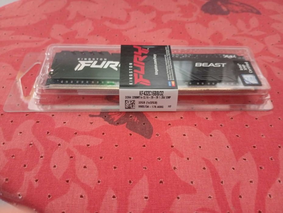 Memorie RAM desktop Kingston furry beast 32gb ddr4, 3200MHz, CL 16.