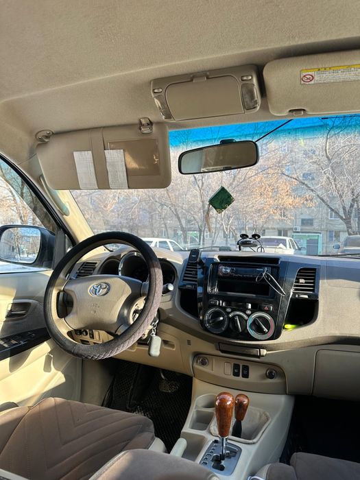 Продам Таёта Фортунер.