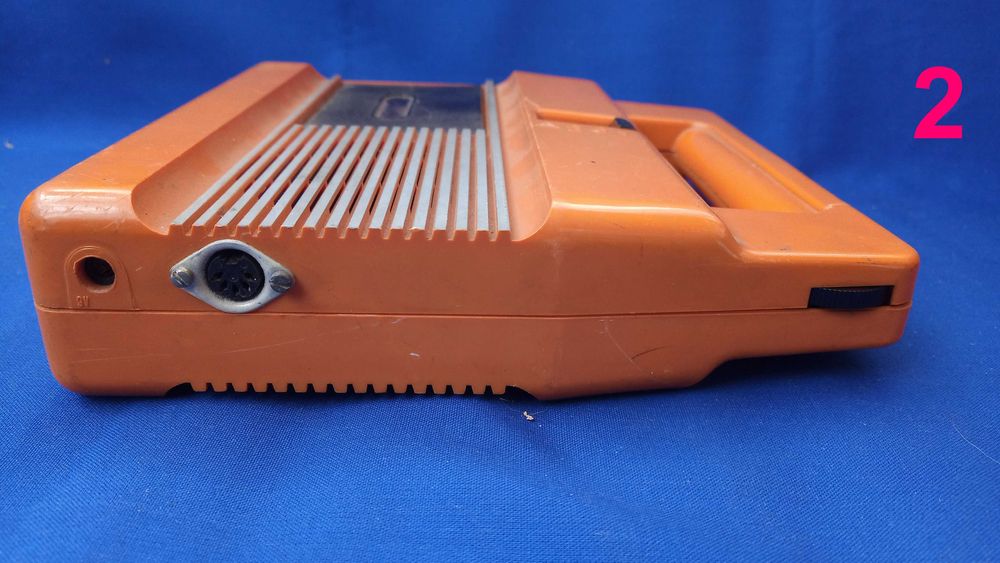 Първия български произведен касетовфон Монтана, работещ