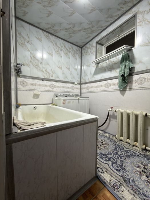 Продаётся 2 х комнатная квартира, Московская