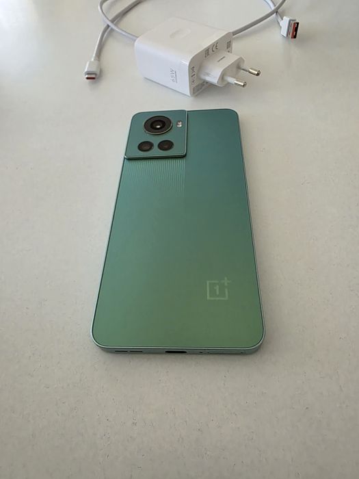 One Plus 10R / Ace 5G