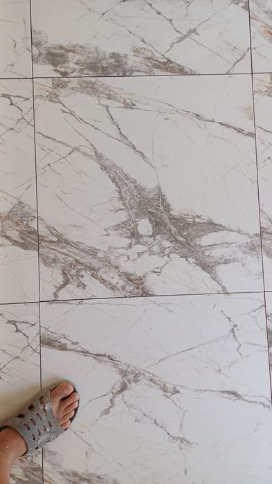 Кафель клеем.Кафель жабыстыру