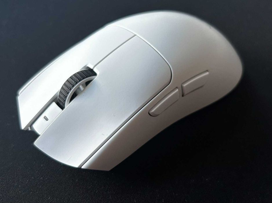 Безжична геймърска мишка Razer Viper V3 Pro (бяла) в гаранция