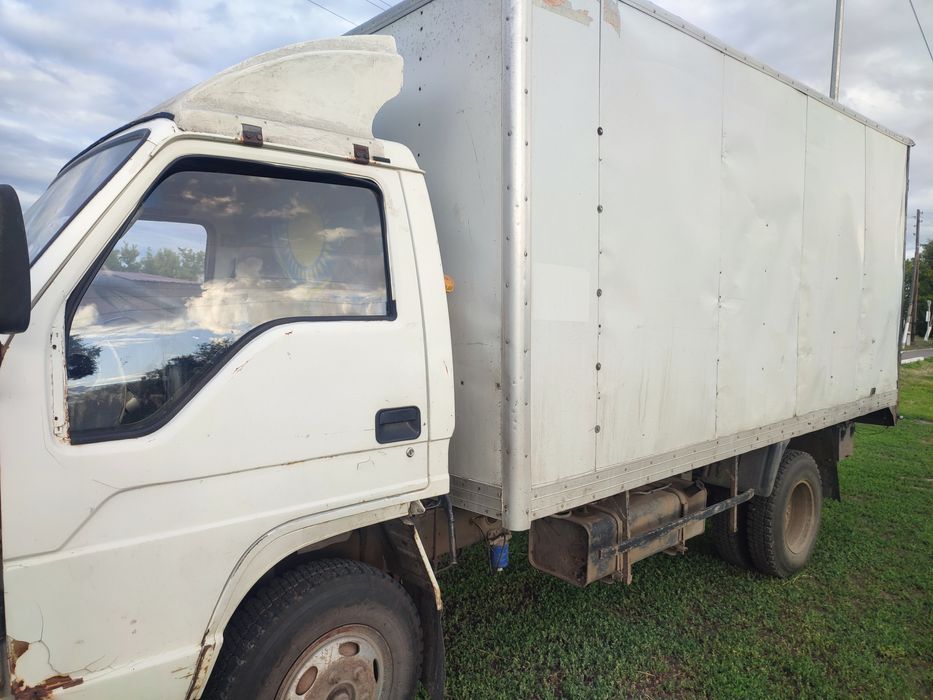 Продам грузовик 4 тонн