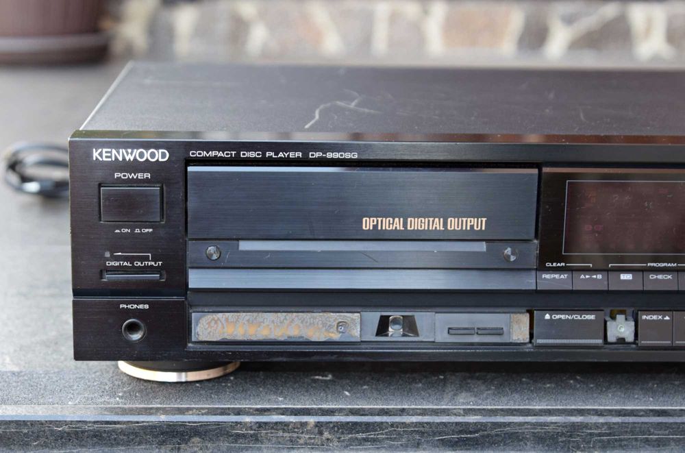 CD Player Kenwood DP-990SG