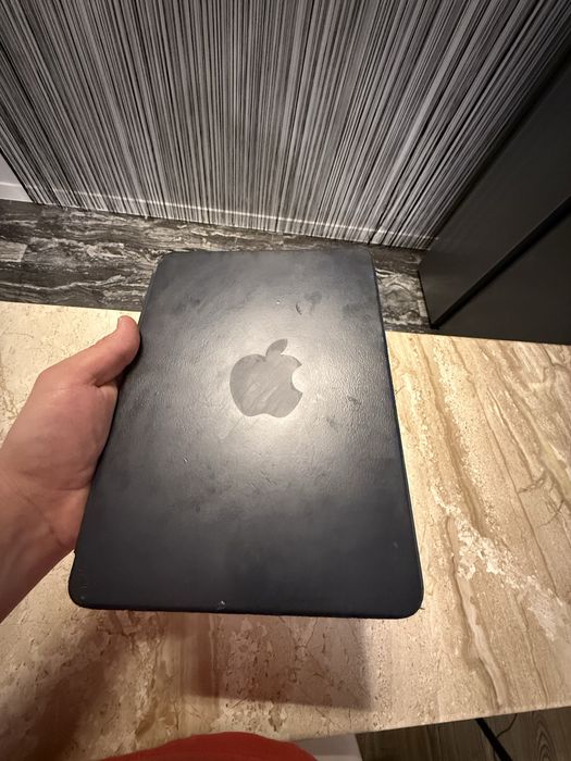 Оригинален калъф-клавиатура Apple Smart (A2038)