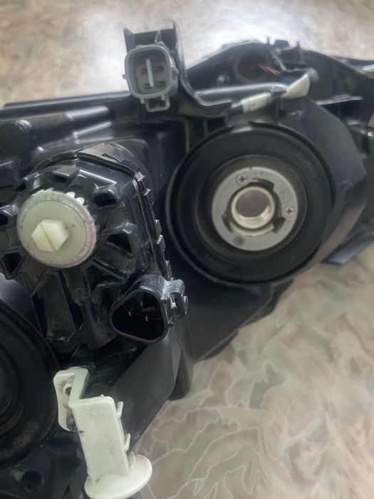 Передняя правая фара