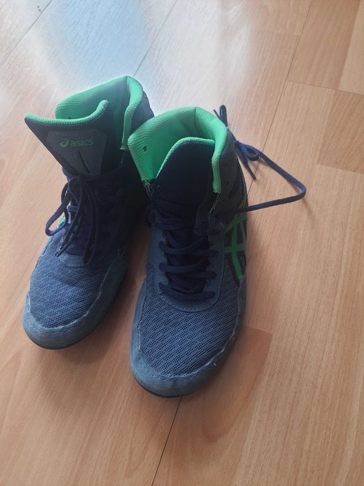 Борцовки ASICS - 37,5 и 39 размер