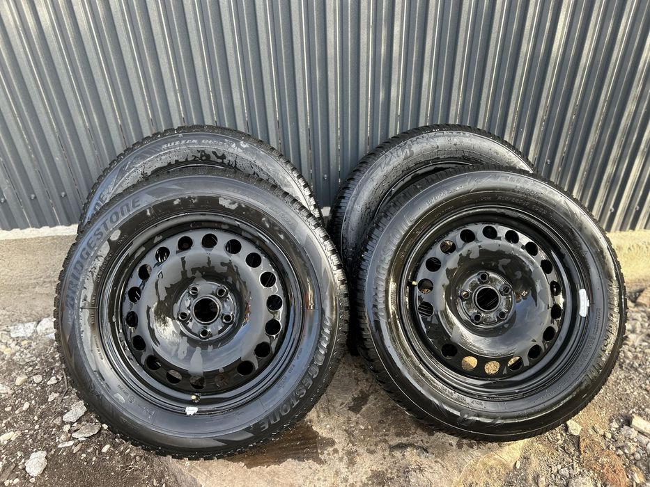 Vand jante cu cauciucuri de iarna