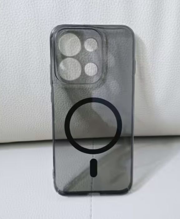 Oppo Reno 16,16pro твърд кейс с Magsafe безжично зареждане
