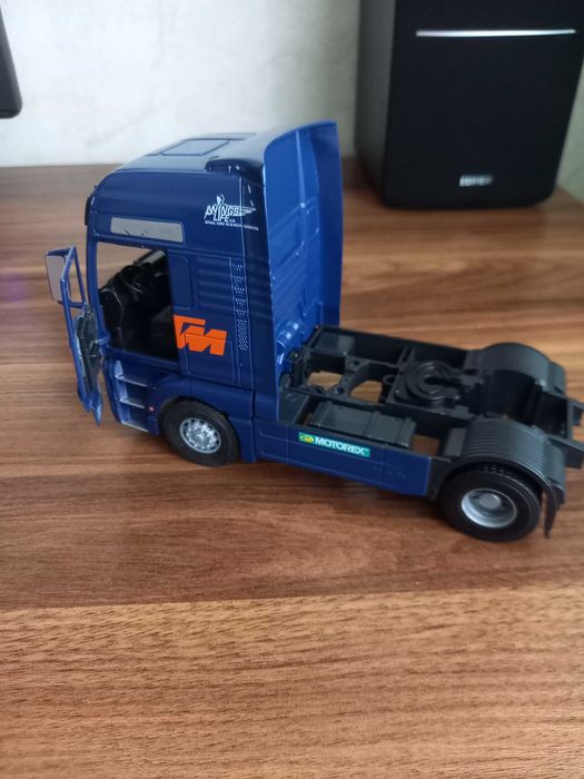 Модель Грузовик Тягач MAN