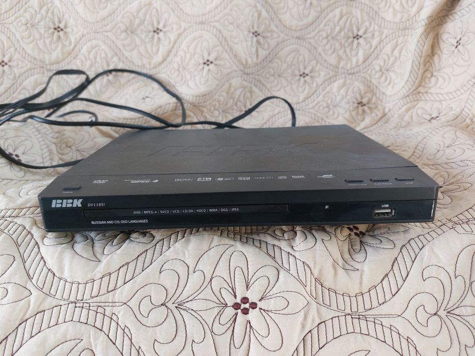 Продам DVD (BBK)