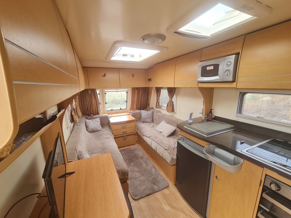 Rulota Bailey 2010 înmatriculată asigurare