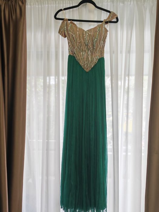Rochie de seara sau de nuntă