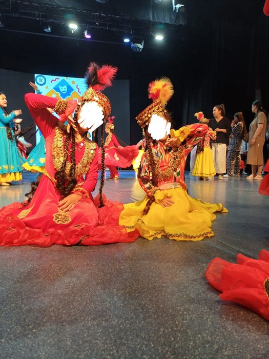 Продам костюм на народные танцы