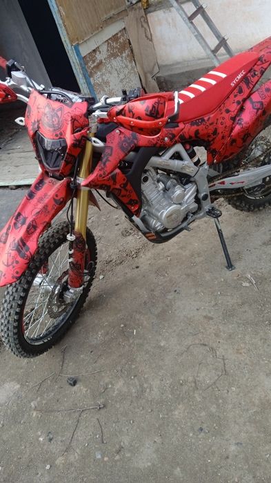 Продам эндуро 300куб 177мотор