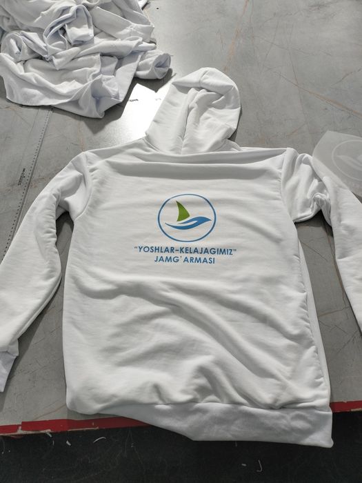 Худи свитшоты футболки оптом