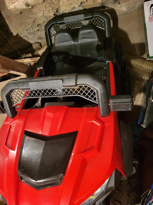 Машина на пульте управления