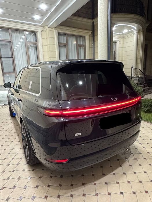 Lixiang L9 2025 — 2