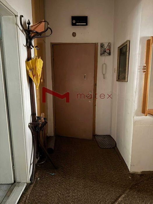 Тристаен зад ВИНС ТОП ЛОКАЦИЯ - Траян Кателиев