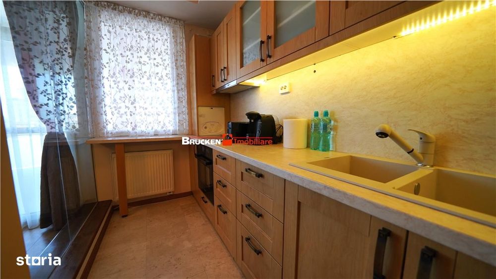 Apartament cu 3 camere, terasa generoasa si doua locuri de parcare, Ar — fotografia 2