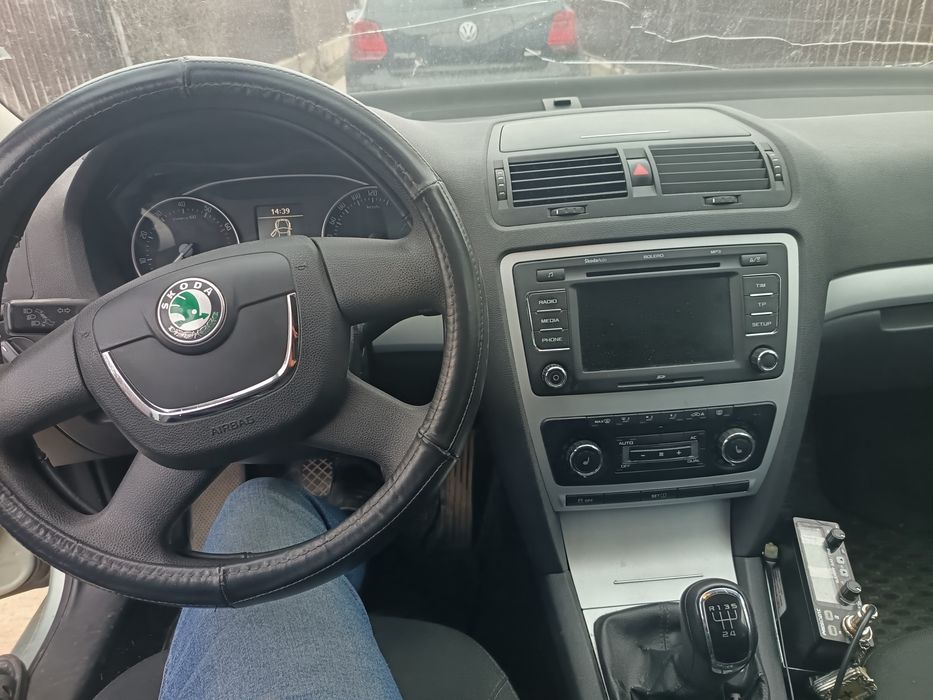 Vând Skoda Octavia 1.4 MPI + GPL