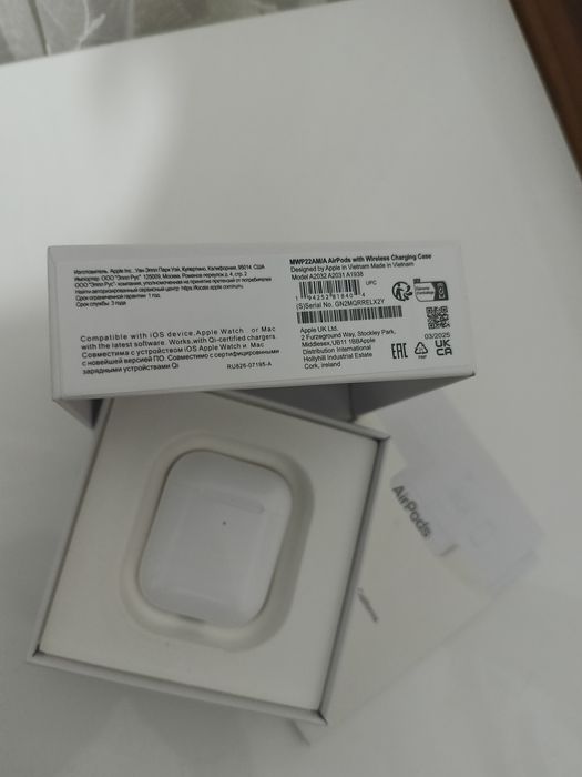 Продаю, оригинальные AirPods!!!