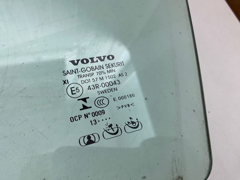 Geam duplex dublu laminat stanga fata Volvo S60 V60 2010-2013 31385414