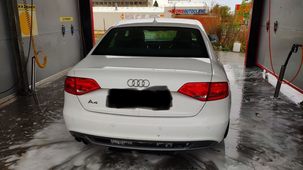 Audi A4 b8 Sline на части 2.0tfsi налични 2.0tdi 3.0tdi 2.7tdi