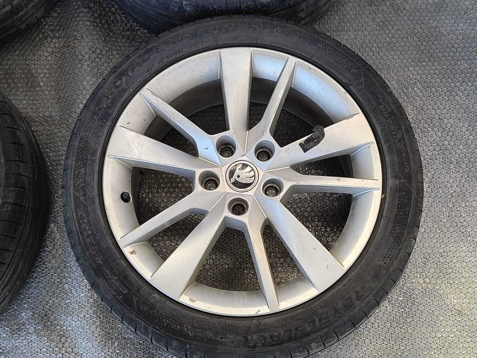 Set 4 Jante Aliaj R17 5x112 Skoda Octavia 3 / Model Denom / Cod OEM 5E0601025BG (12B)