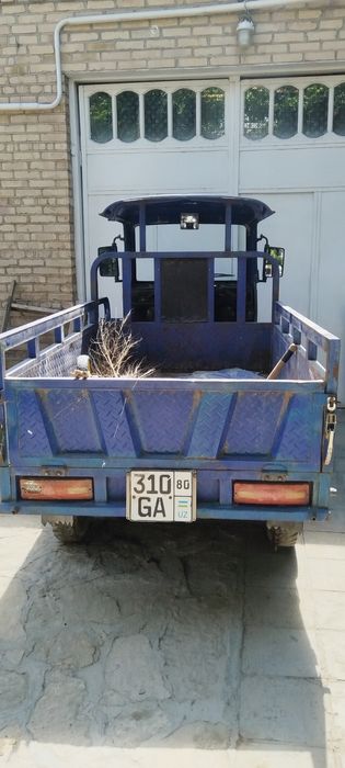 Lochin kup yurmagan 1 yildan beri yotiipti usti yozilgan edi