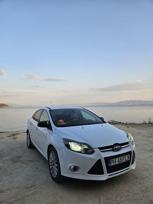 Ford Focus 2.0 TDCi 163CP TITANIUM – FULL / ACC / Keyless / Întreținut