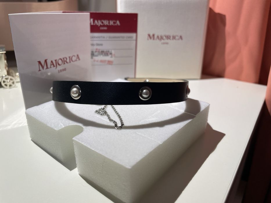Колие / огърлица / Choker Majorica Перли и кожа