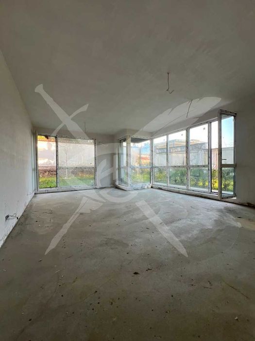 Продава се Тристаен апартамент в София, Витоша - 116 кв.м за 1363 €/кв.м - Снимка #1