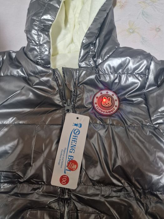 Детский куртка сотилади