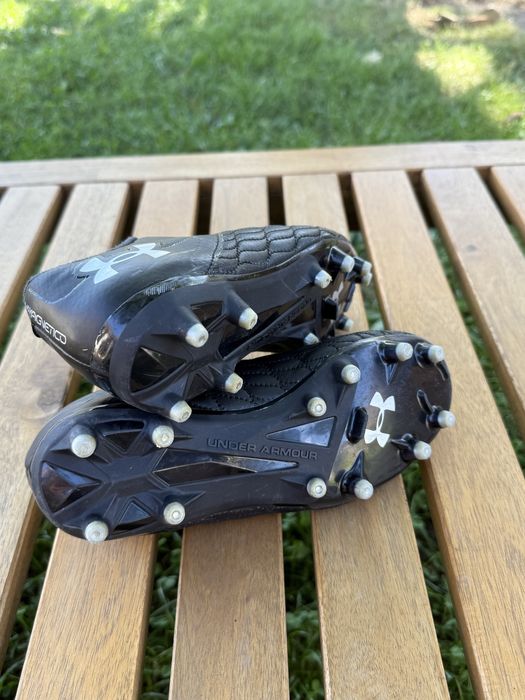 Ghete fotbal Under Armour marime 34