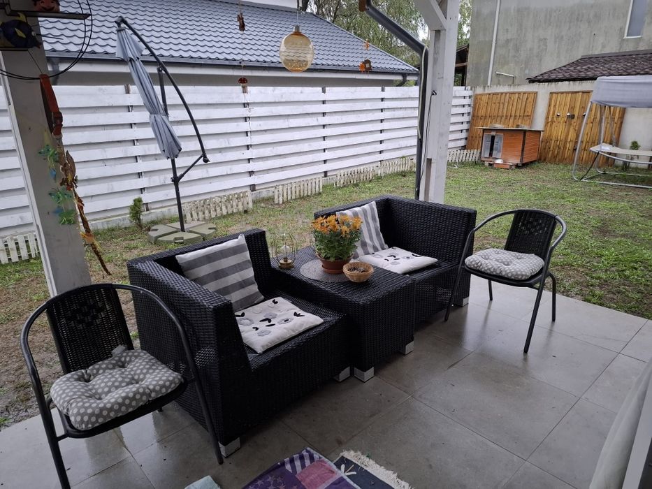 Casa  parter de închiriat Buftea - Crevedia, 4 camere , curte 430 mp.