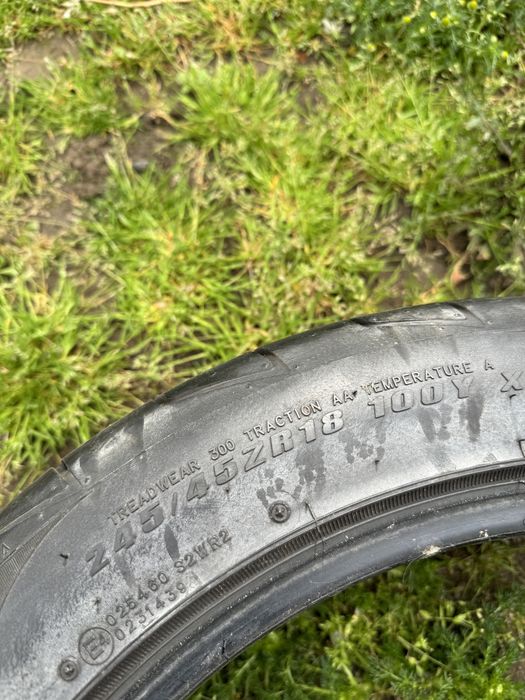 Anvelope de vara 2buc 225/45/18 2buc 245/45/18 DOT2018